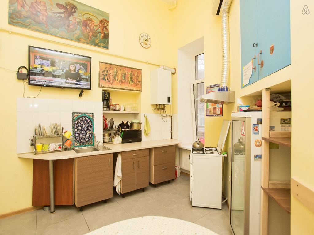 Centro Комнаты И Аппартаменты Hostel Odessa Exterior photo